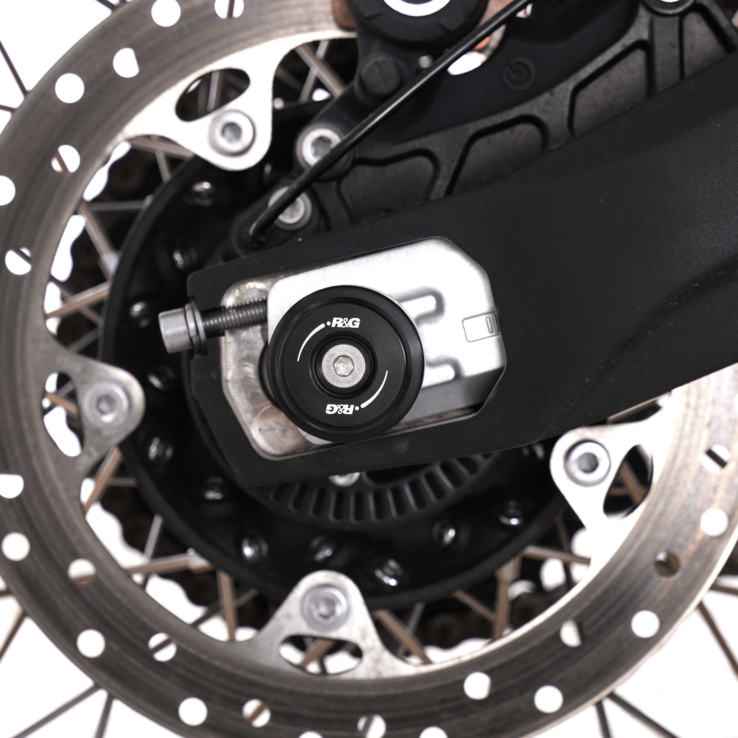 R&G Spindle Swingarm Protectors for Voge DSX900 (24-26)