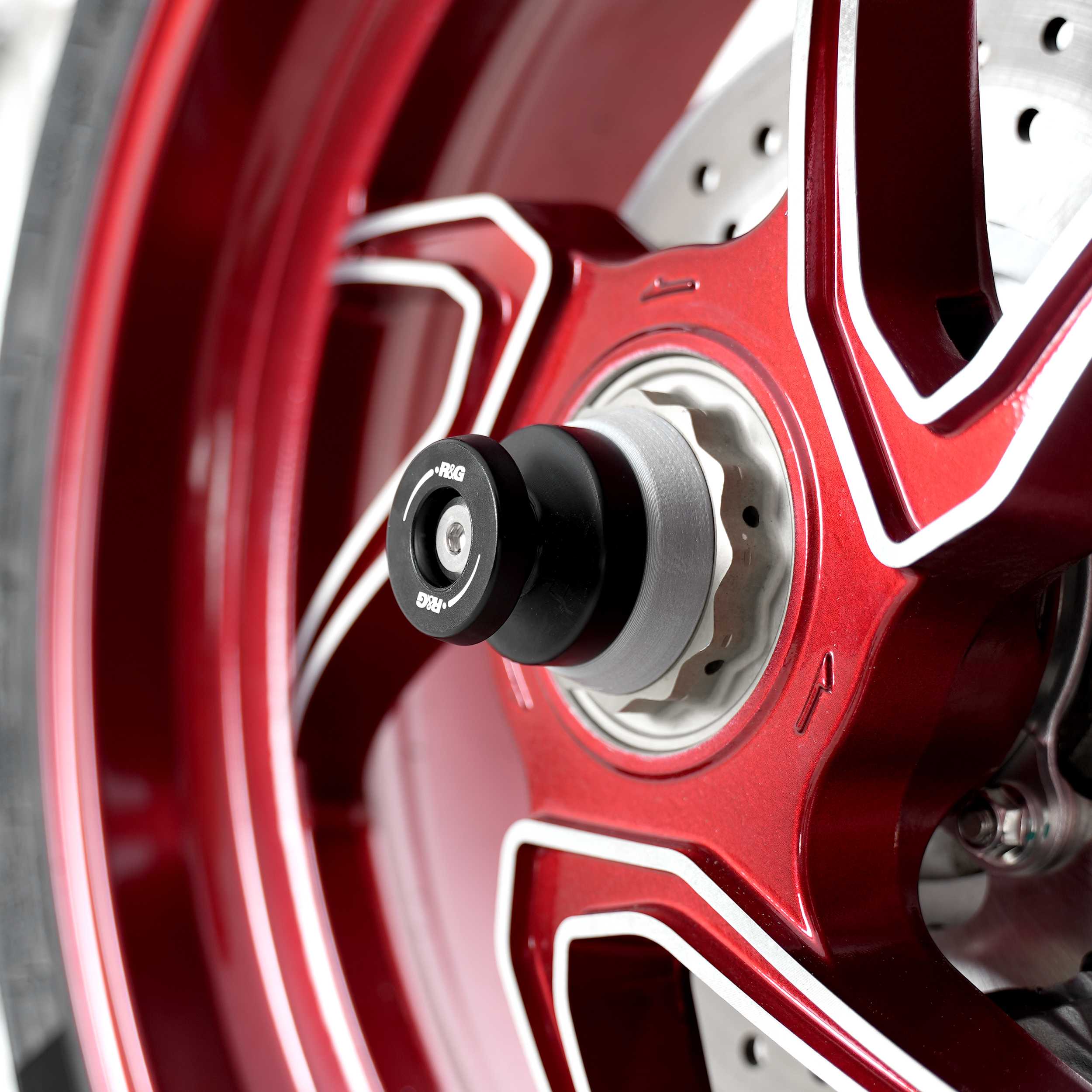 R&G Apex Swingarm Protectors for MV Agusta Brutale 800 (13-20)