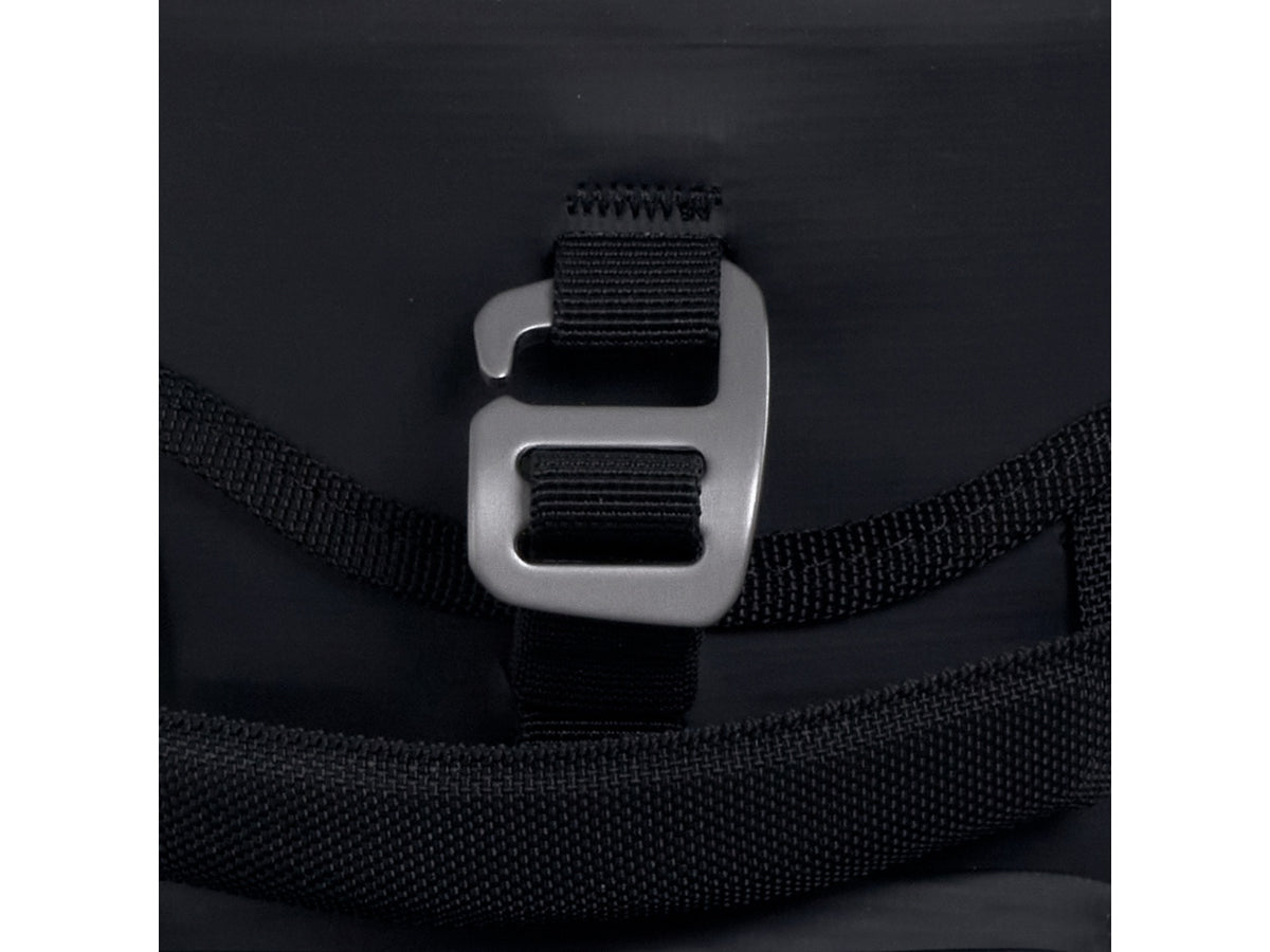 SHAD SW23B Tank Bag - 14 Litres