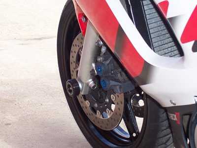 R&G Fork Protectors for Yamaha R6 (99-02)