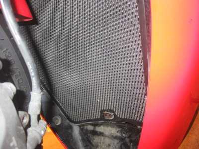 R&G Radiator Guard for Honda CBR1000RR Fireblade (06-07)