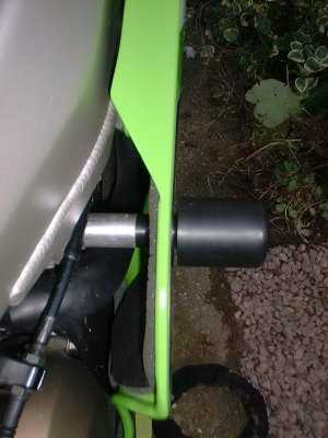 R&G Classic Frame Sliders for Kawasaki ZX6-R (98-02)
