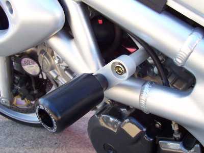 R&G Classic Frame Sliders for Suzuki SV650 N (99-02)