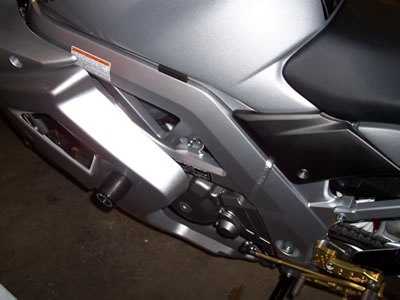 R&G Classic Frame Sliders for Suzuki SV650 S (03-12)