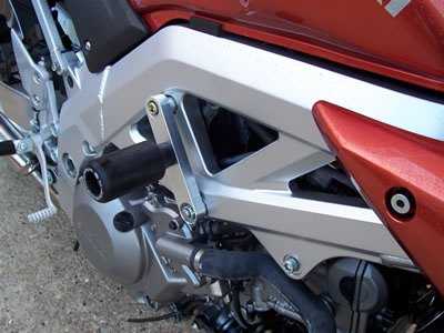 R&G Classic Frame Sliders for Suzuki SV1000 (03-05)