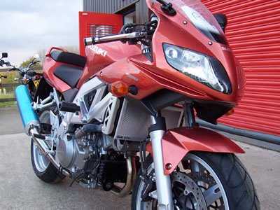 R&G Classic Frame Sliders for Suzuki SV1000 (03-05)