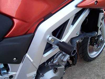 R&G Classic Frame Sliders for Suzuki SV1000 (03-05) Secondary image