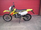 R&G Swingarm Protectors for Suzuki DR-Z400 (03-04)