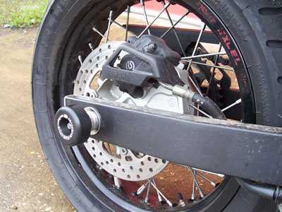 R&G Swingarm Protectors for Yamaha XT660R (09-15)