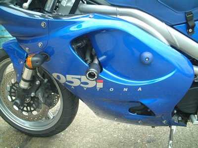 R&G Classic Frame Sliders for Triumph Daytona 955 (97-06) Secondary image