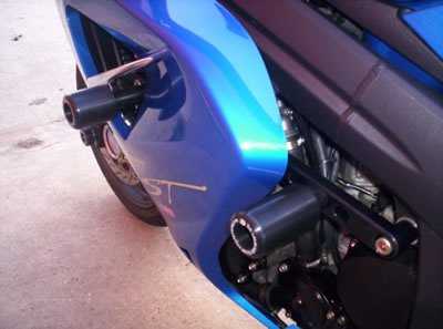 R&G Classic Frame Sliders for Triumph Sprint ST (05-07) Secondary image