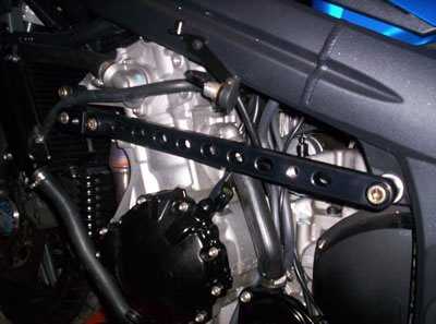 R&G Classic Frame Sliders for Triumph Sprint ST (05-07)