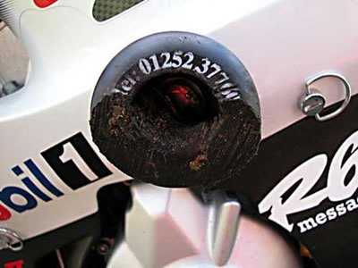 R&G Classic Frame Sliders for Yamaha R6 (99-02)