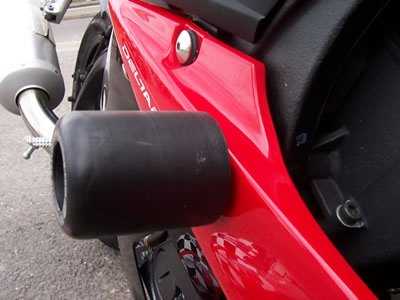 R&G Classic Frame Sliders for Yamaha R6 (03-05)