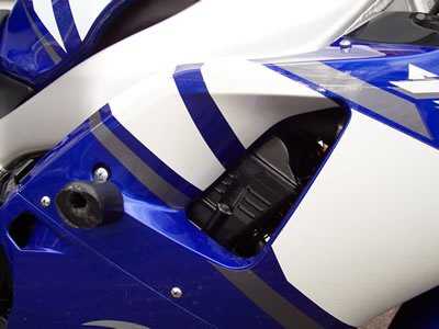 R&G Classic Frame Sliders for Yamaha R1 (00-01)