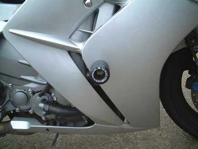 R&G Classic Frame Sliders for Yamaha FJR1300 (01-05)