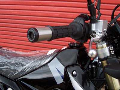 R&G Bar Ends for Suzuki GSR750 (11-16)