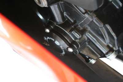 R&G Engine Case Slider for BMW K1300 R (09-15)