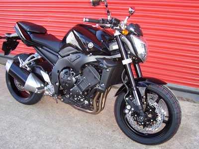 R&G Classic Frame Sliders for Yamaha FZ1 Fazer (06-16)