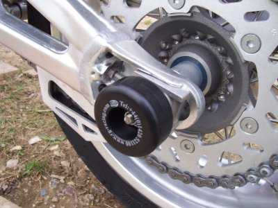 R&G Swingarm Protectors for Aprilia Dorsoduro 1200 (11-12) Main image