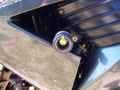 R&G Classic Frame Sliders for Kawasaki ZZR 1400 (06-11)