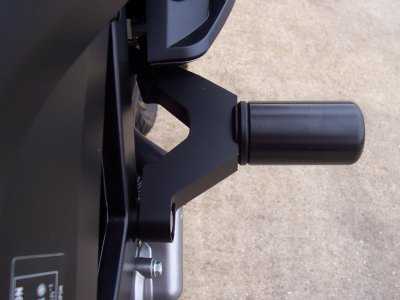 R&G Classic Frame Sliders for Suzuki V-Strom 1000 (13)