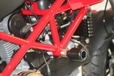 R&G Classic Frame Sliders for Ducati Hypermotard 1100 (07)