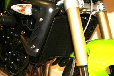 R&G Radiator Guard for Triumph Street Triple 675 R (08-12)