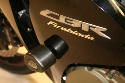 R&G Aero Frame Sliders for Honda CBR1000RR Fireblade (08-19)
