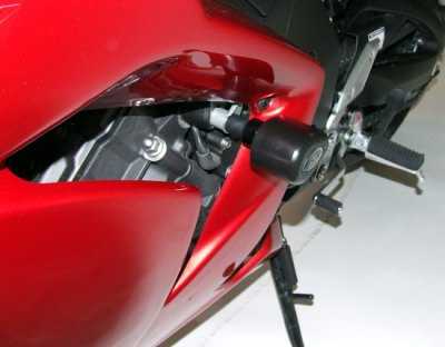 R&G Aero Frame Sliders for Yamaha FZ1 Fazer (07-16)