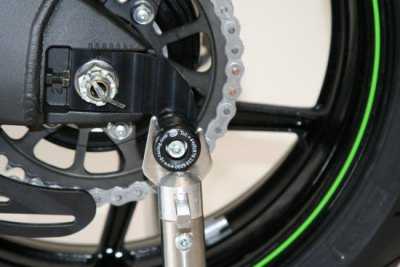 R&G Offset Cotton Reels for Kawasaki Ninja ZX-10R (04-10)